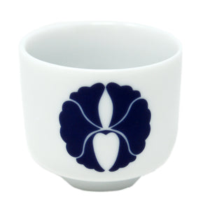 Sake Cup Family Crest Midarebotan